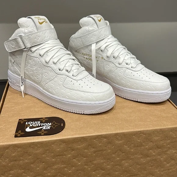 Louis Vuitton X Nike X Virgil Abloh Off-White Air Force One High White - 9 1/2 - Picture 3 of 12